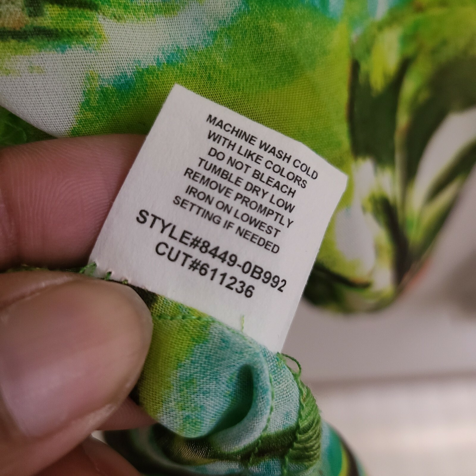 Cha Cha Vente Green Multi-Colored Split Neck 3/4 … - image 6