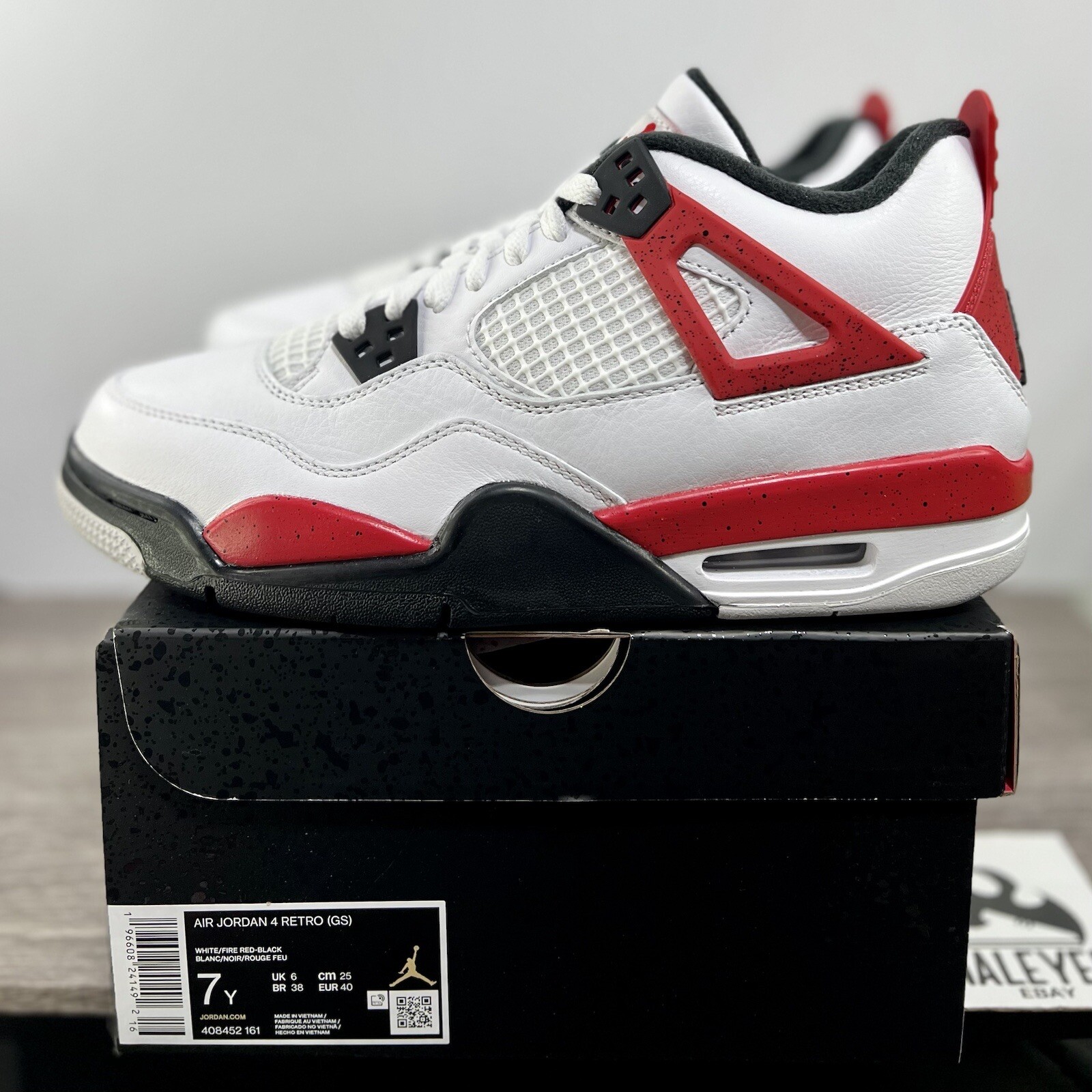 Nike Air Jordan 4 Retro ‘Red Cement’ | GS Size 7Y / 8.5W | 408452-161