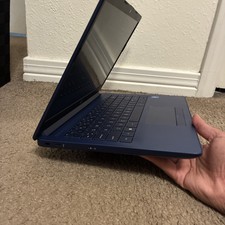 Barely Used Brand New Laptop Battery With Cha...