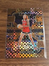 2024 Panini Select WNBA - Concourse Shakira Austin #17 Bronze Checker Prizm /49