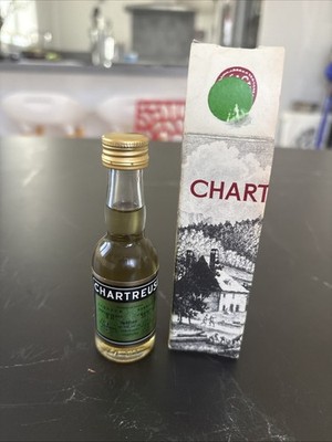GREEN CHARTREUSE 3cl 55% VOIRON L. GARNIER + ORIGINAL SEALED VINTAGE BOX