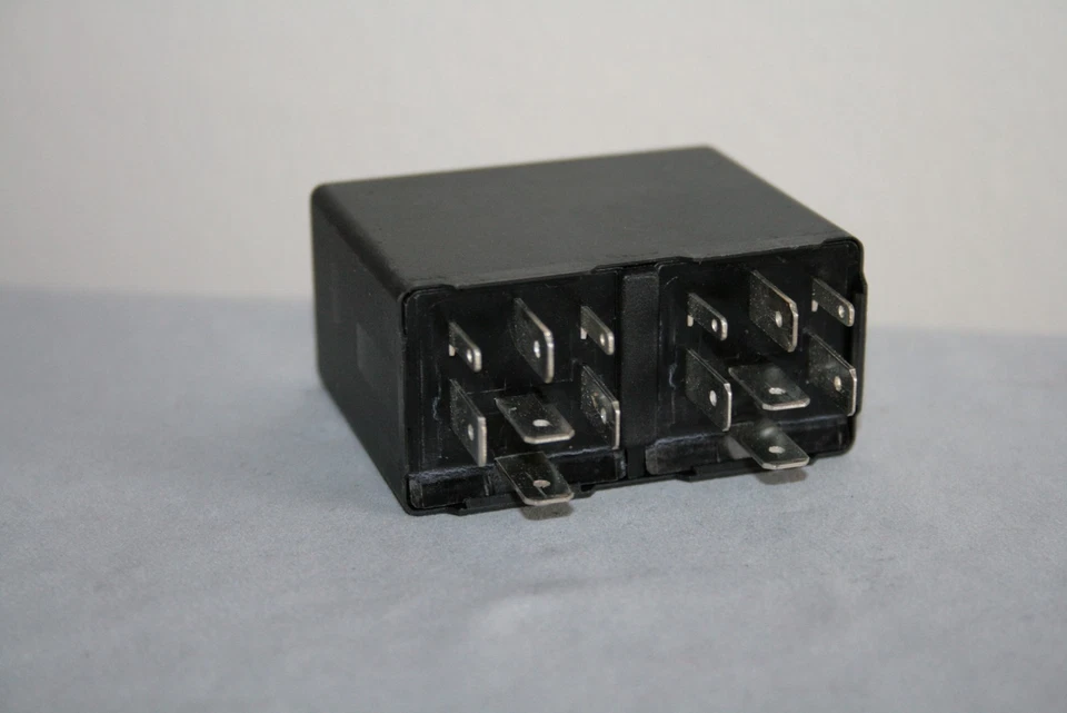 OEM Dodge Durango Dakota VAN turn signal hazard flasher relay 56049114AC - Image 3 of 3