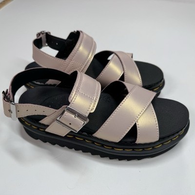 DR MARTENS WOMEN'S VOSS 2 PLATFORM SANDALS NWOB SZ 7 METALLIC PINK