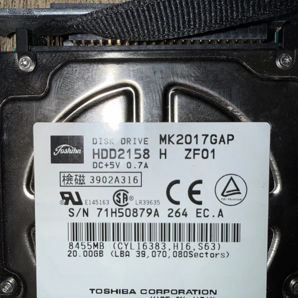 Toshiba 20GB MK2017GAP IDE (HDD2158 D ZF01 T) Laptop HardDrive NOT TESTED - Image 2 of 4