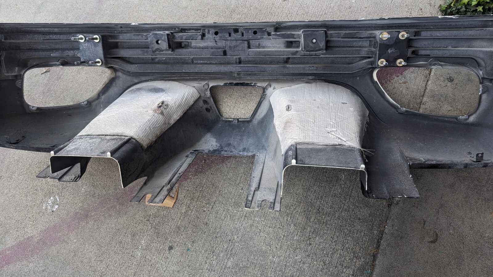 Ferrari 360 Modena Rear Bumper Cover W/ Mounts (Grigio Titanio) ALL MOUNTS