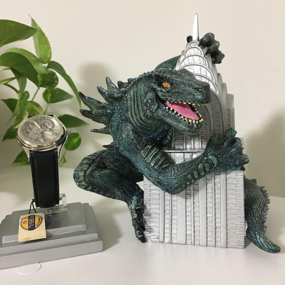 GODZILLA FOSSIL WATCH GODZILLA & CHRYSLER BUILDING STATUE LIMITED EDITION
