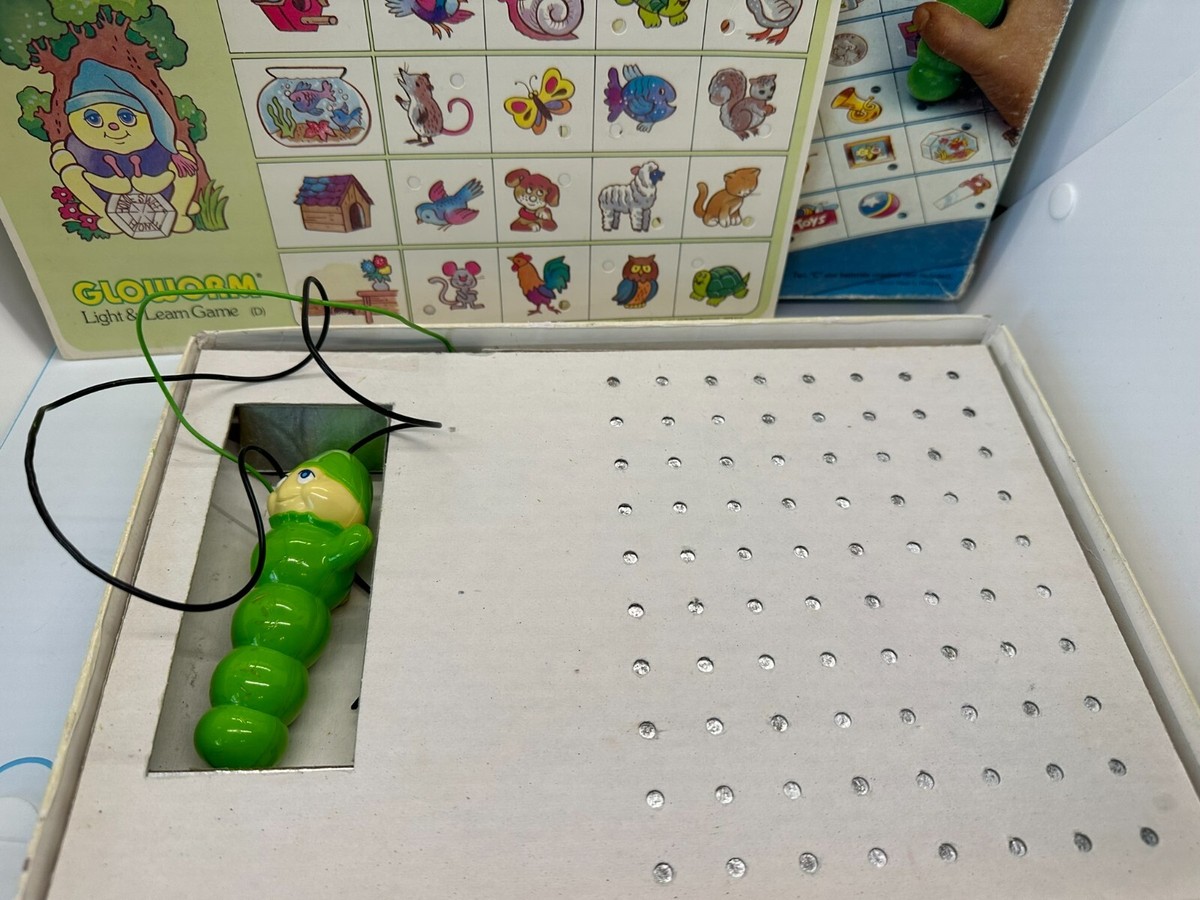 Vintage GloWorm Light & Learn Matching Game 1985 MB Milton