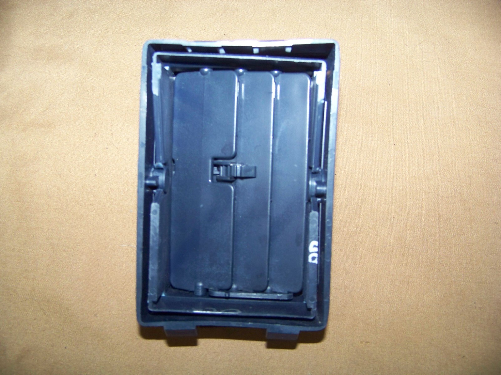 Picture 4 of 8