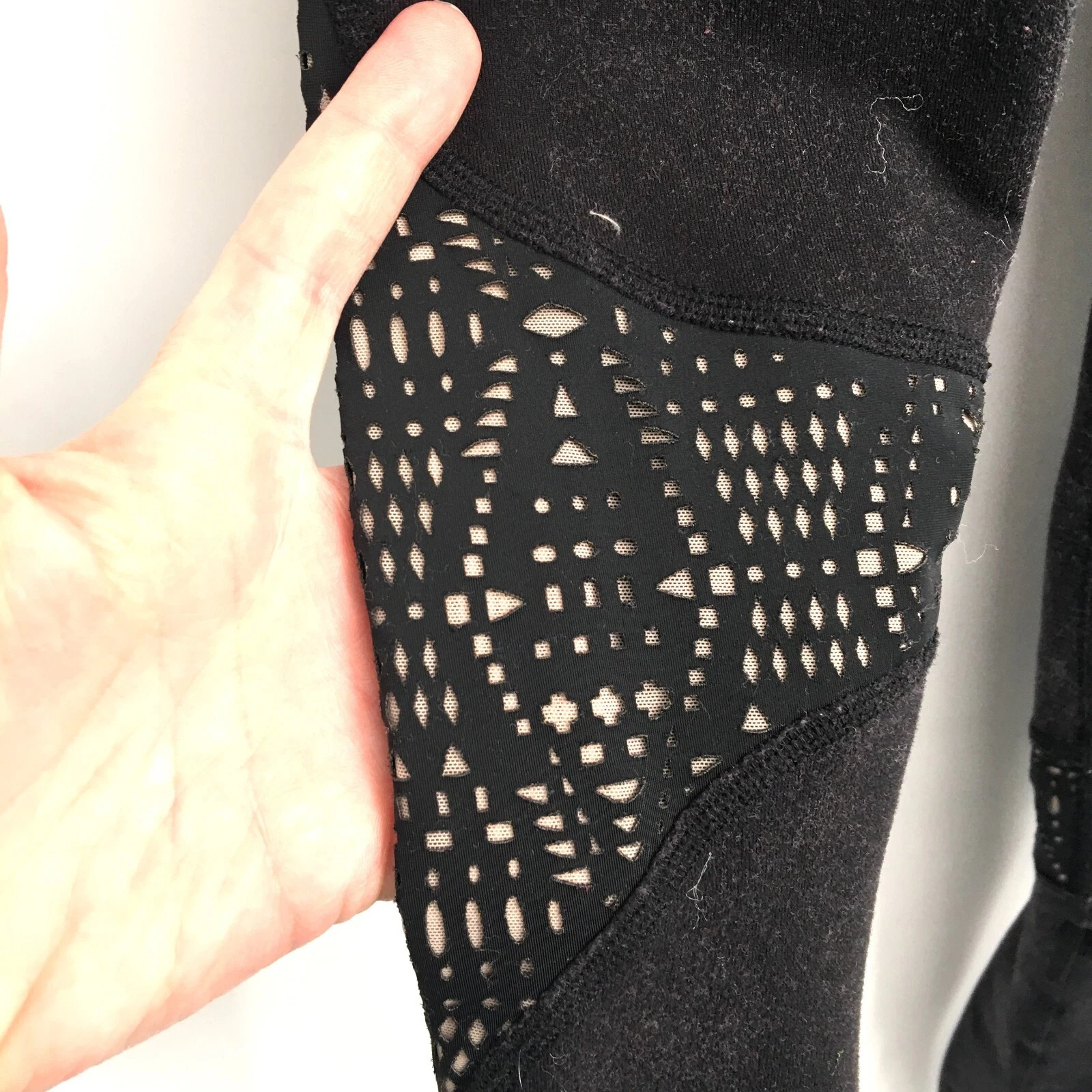 alo-yoga nylon spandex laser cut-out footless yoga workout leggings