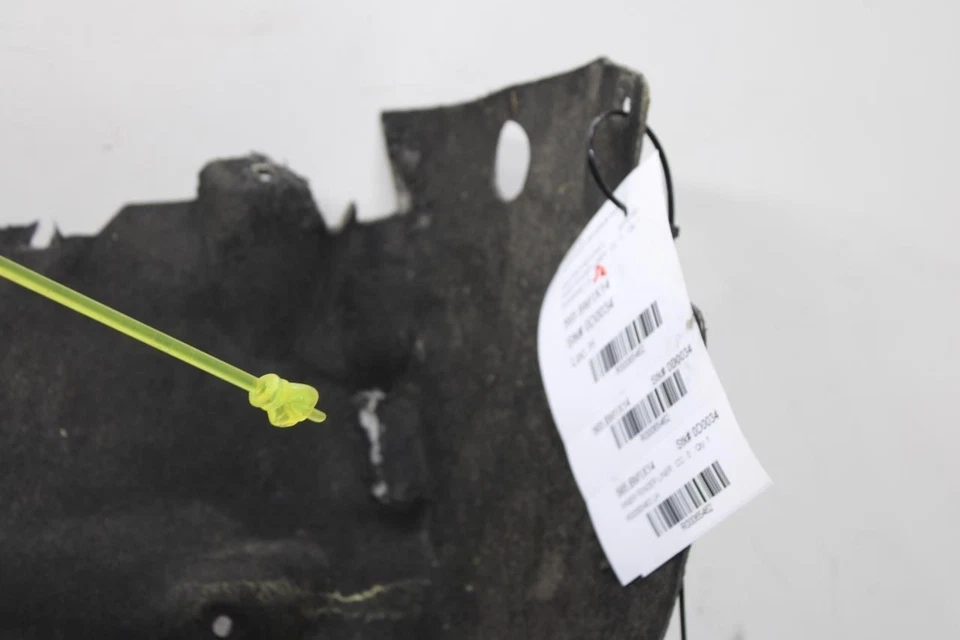 BMW 750I xDrive 2010-15 guardabarros delantero izquierdo lado del conductor forro trasero 51717185159 Foto 4 de 4