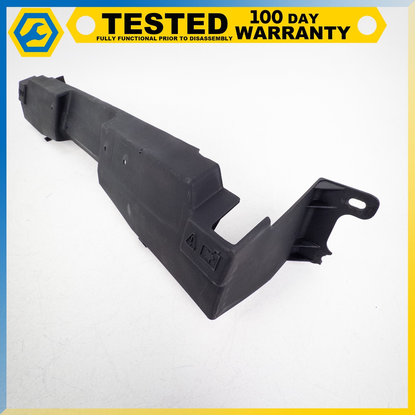 05-13 CHEVROLET CORVETTE C6 FRONT UPPER RADIATOR SUPPORT BRACKET COVER OEM
