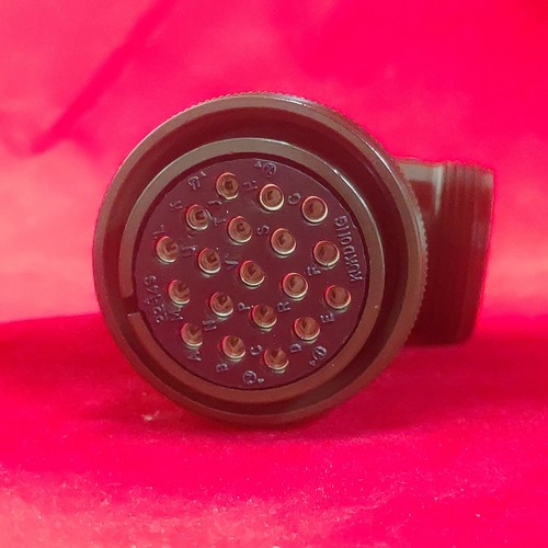Conector circular KUKDONG MS3108A-22-14S enchufe de ángulo 90° 19 pines - Imagen 2 de 4