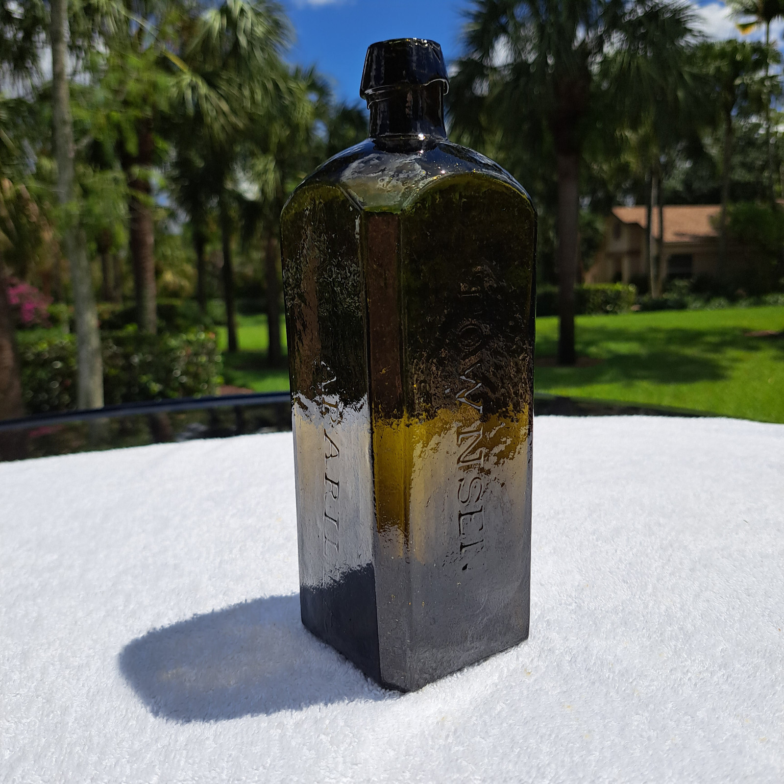 1860'S ANTIQUE DR. TOWNSEND SARSAPARILLA BOTTLE! "SAND/STICKY BALL