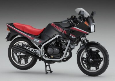 Hasegawa 21755 1/12 Scale Model Kit Honda VT250F (MC08) 1984 Black