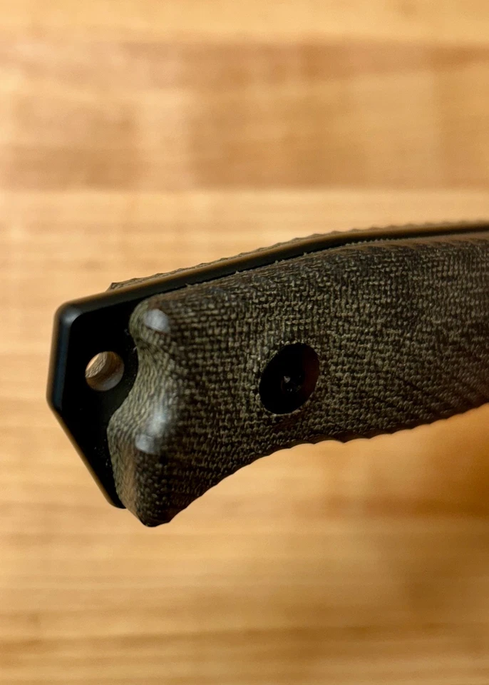 Cuchillo de hoja fija LionSteel M5 CVG verde Micarta/negro, caja abierta, funda Kydex Foto 4 de 4