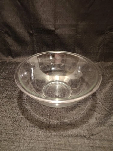 Vintage PYREX #325 Clear Glass Mixing Serving Bowl 10” X 3.75” Tall  2.5 L 24