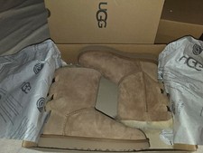UGG  s Women's Bailey Bow II Boots- 9W