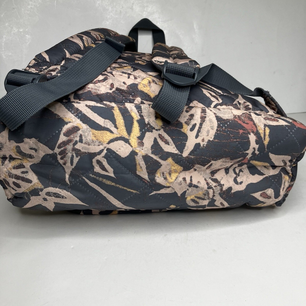 ROXY MORNING LIGHT CANVAS BACKPACK Roxy Morning Light Floral Backpack | eBay main image 4