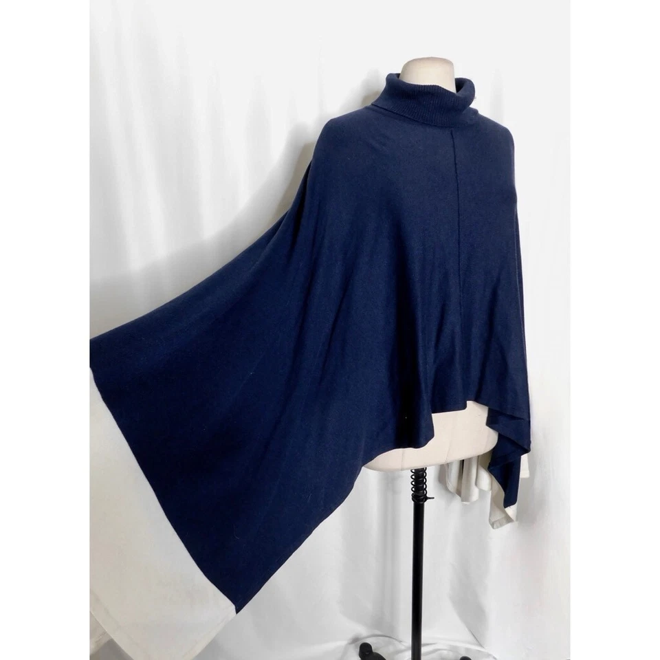 NWT!! WHBM Turtleneck Colorblock Poncho Navy Blue White House Black Market Large - Image 4 of 4