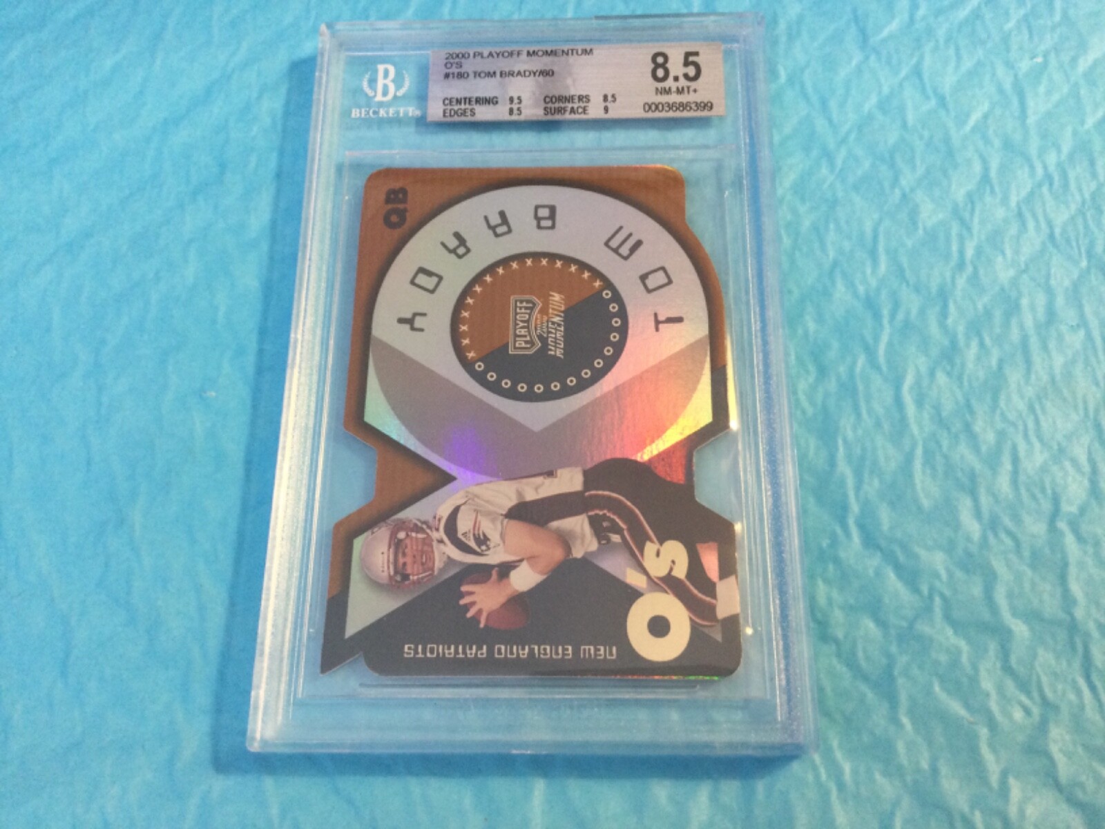 2000 Playoff Momentum O’s #180 Tom Brady BGS 8.5 SN# 52/60 Beautiful Rookie Card
