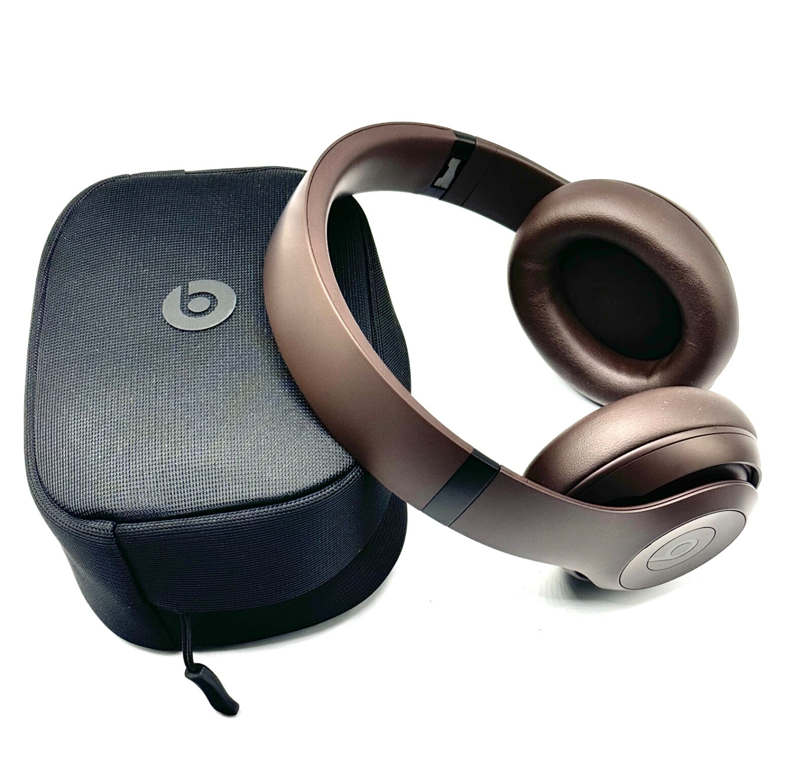 Beats by Dr. Dre Studio Pro Bluetooth NC Headphones MQTT3LL/A APPLECARE BROWN eBay