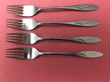 4 Oneida Oneidacraft Deluxe EMBER GLOW Stainless Dinner Forks