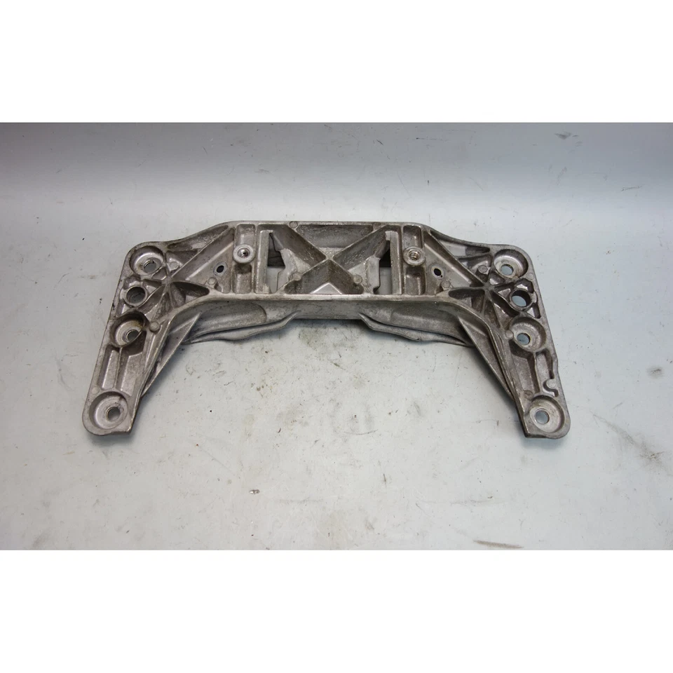 BMW E60 2004-2010 serie 5 E63 transmisión automática suspensión travesaño equipo original Foto 4 de 4