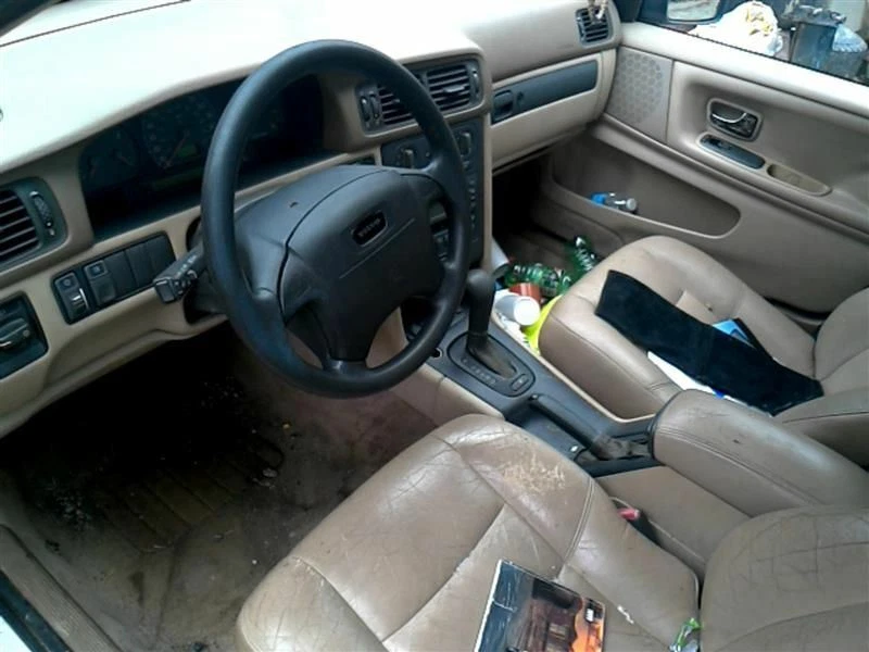 Parachoques trasero sedán tracción delantera escape lateral izquierdo compatible con 98-00 VOLVO SERIE 70 70650 Foto 4 de 4