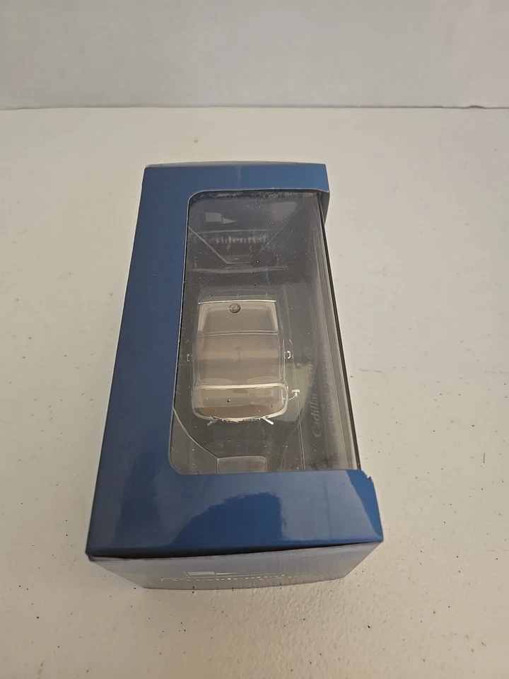 NOREV ATLAS 1/43 DIECAST CADILLAC SERIE 62 EN NEGRO MATRIMONIO REAL BELGIA 1960 Foto 4 de 4