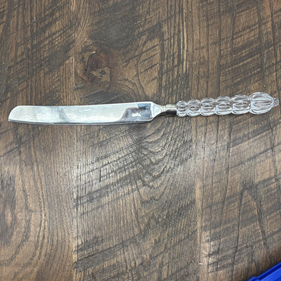 "Cuchillo para pastel de boda Mikasa plateado con mango de cristal 13""" Foto 3 de 4