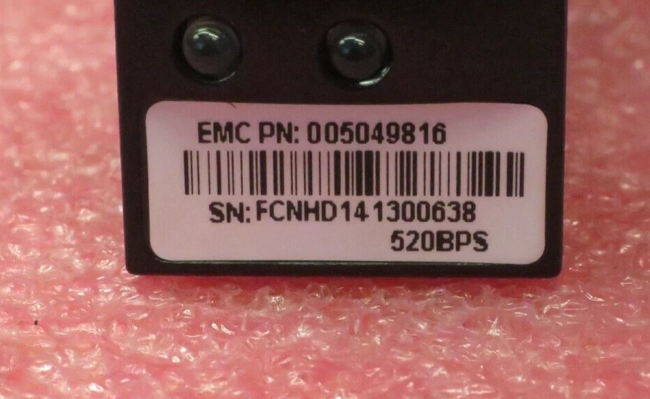 EMC VMAX 2TB HDD 7.2k SAS 3.5" 005049816 118032814-02 HUS723020ALS640 - Image 4 of 4