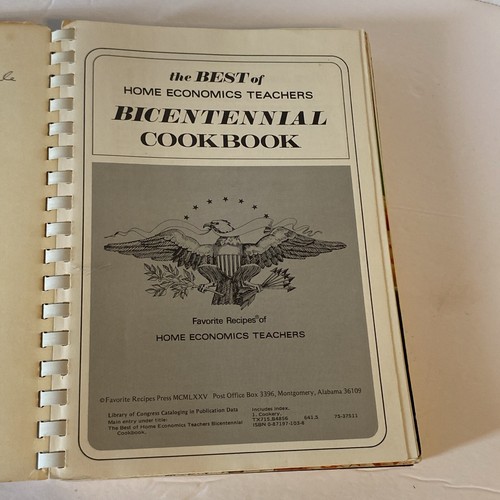 Vintage Cookbook: BEST of Home Economics Teachers Bicentennial Cookbook 1976 - Imagen 8 de 11