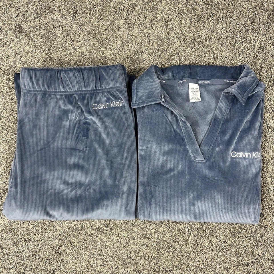Conjunto de 2 piezas de ropa de dormir de terciopelo Calvin Klein logotipo exclusivo pijama azul para hombre talla XL Foto 2 de 4