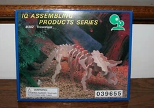 IQ Assembling Products Series Dinosaur Triceratops D302 NEW In Box