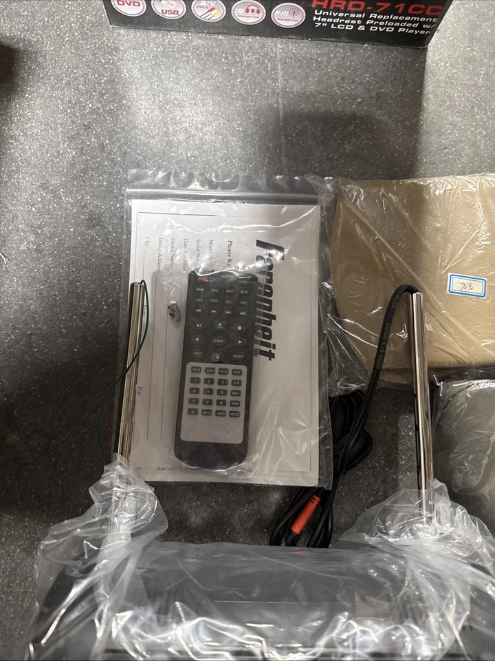 POWER ACOUSTIK HR-71CC 7" CAR HEADREST MONITOR LEADED IN A LEATHER HEAD REST NEW - Image 4 of 4