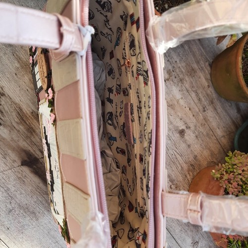 2020 SOLD LONDON: TAGGED 'SHOPPER' DARLING DANCE STUDIO' BAG, PRICE €180 - Picture 3 of 24