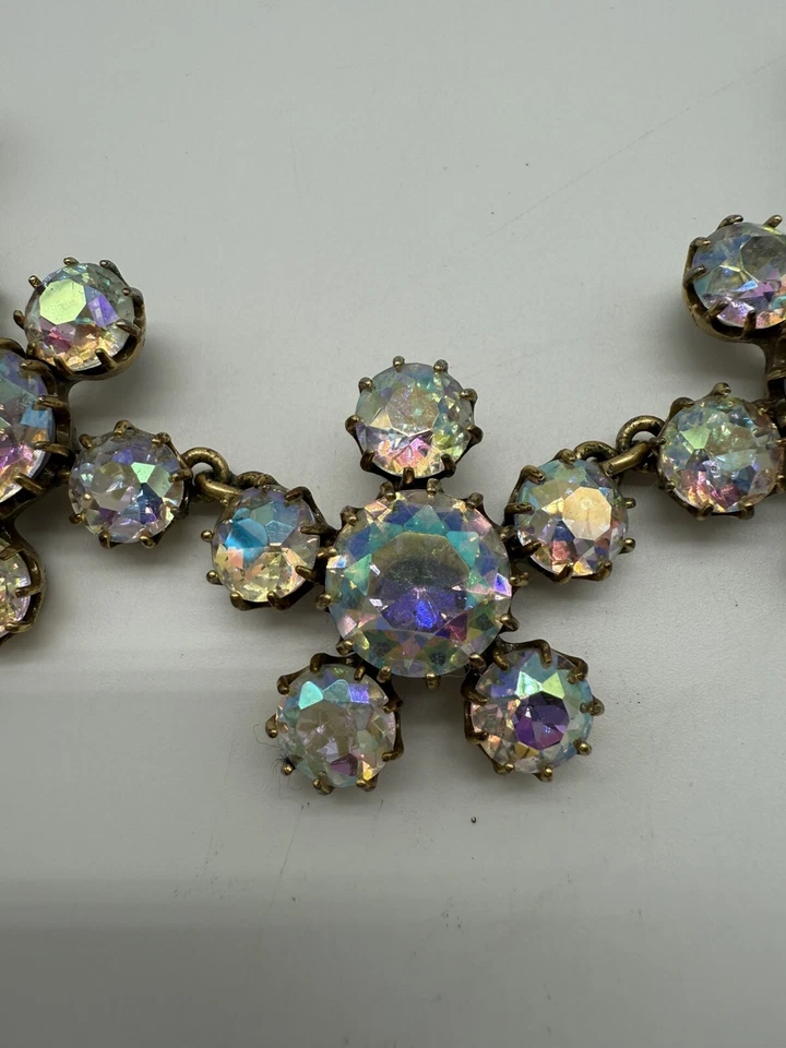 J. Collar CREW Margarita Cristal Flor Floral Transparente Piedra Iridiscente Collar Foto 2 de 4