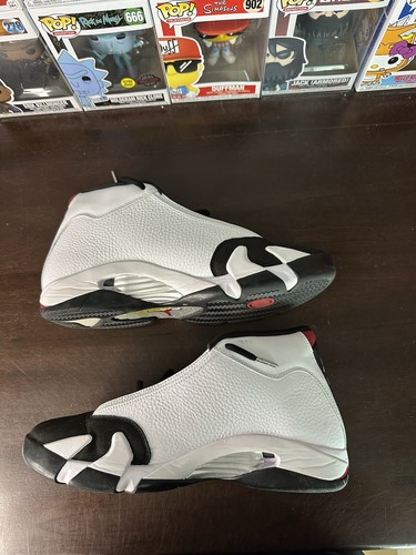 Talla 10.5- Air Jordan 14 Retro 2024 Puntera Negra (487471-160) - Imagen 5 de 6