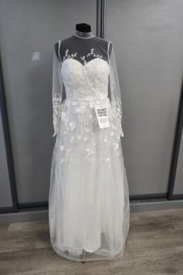 Chi Chi London Brautkleid Größe 8 Blumenstickerei Herzausschnitt Spitze
