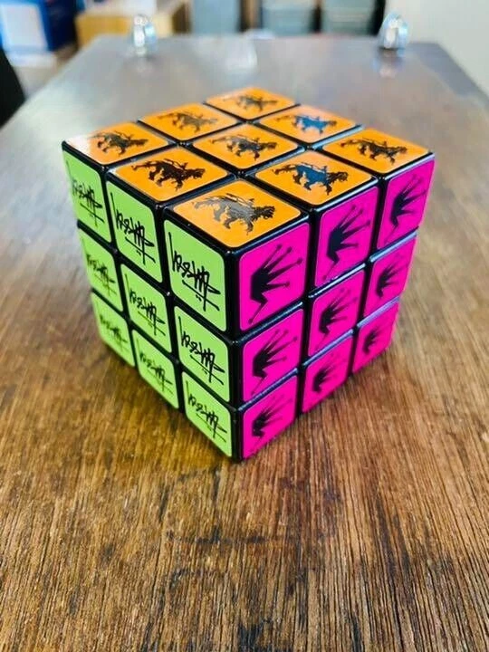 VECCHIO puzzle giocattolo STUSSY anni '90 2,2 x 2,2 x 2,2 pollici - Immagine 2 di 2