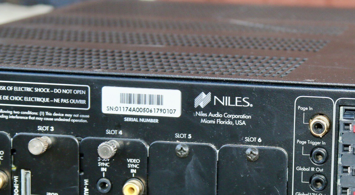 NILES GXR2 INTELICONTROL ICS AMP ( MULTI ZONE )  WITH 4 CARDS - As/is