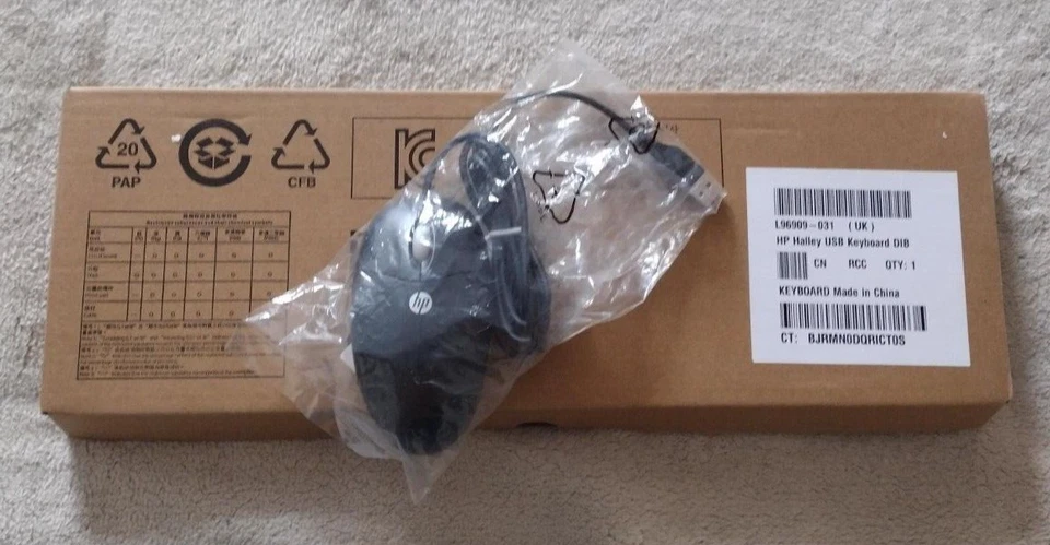 HP USB Slim Keyboard L96909-031 And HP Wired  Mouse DC369A - Image 2 of 4