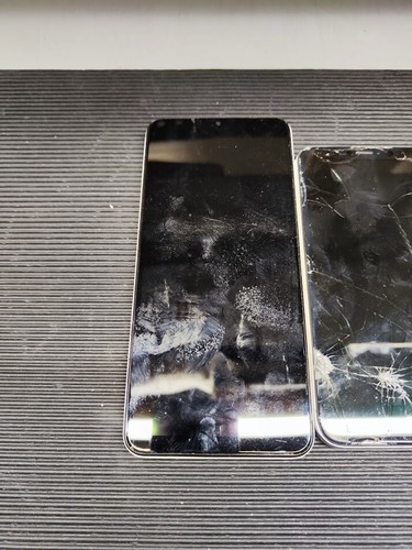 Lot of 6 Phones - 2x Samsung 3x iPhone 1x Nokia Not Working For Parts - Zdjęcie 2 z 10
