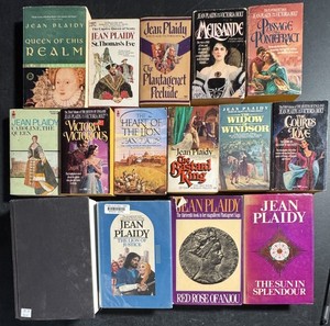 Jean Plaidy:  La Reina Y El Lord、他４冊 Amazon.com: La reina de diamantes: 9788425330025: Jean Plaidy: Books