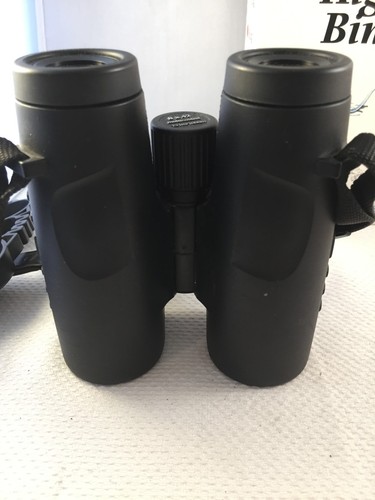 RSPB 8 x 42 Multicoated Binoculars, waterproof, wide field, close focusing - Picture 5 of 13