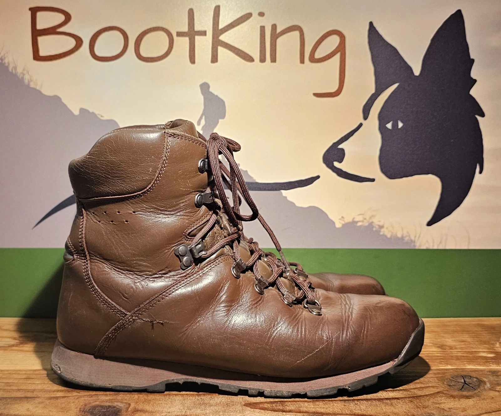 Iturri lightweight Patrol boots for Hiking, Fishing, Walking, Outdoors UK 10 M
Opens in a new window