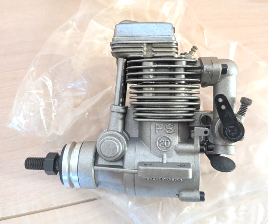 O.S. FS-20 3.56cc 4 cycle R/C airplane glow engine with exhaust pipe, new f/s - Image 2 of 4