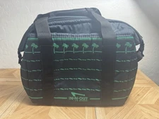 In-N-Out Burger Beach Cooler Tote Palm Tree Drink Cup Jumbo Black Green