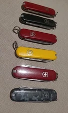Lof 6 Victorinox Classic SD Mini Swiss Army Pocket Knife