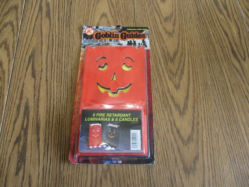 VINTAGE HALLOWEEN DECORATION PATH LIGHTS LUMINARIAS AND CANDLES PUMPKIN